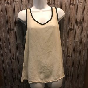 C3 noble u tank top